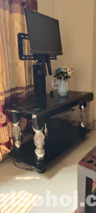 টিবি স্টার্ন